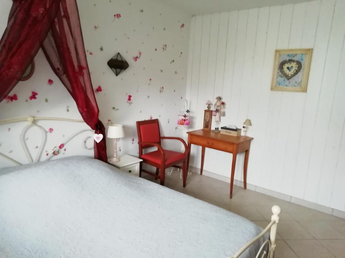 Chambres D'Hotes Chez Melody Ла-Рошель Экстерьер фото